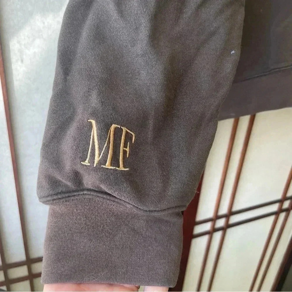 Mayfair Group “Say Less Mean More” two tone sweatshirt excellent worn condition - Picture 6 of 6